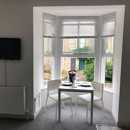 Newly Renovated Modern Studio Apartment Πενζάνς Εξωτερικό φωτογραφία